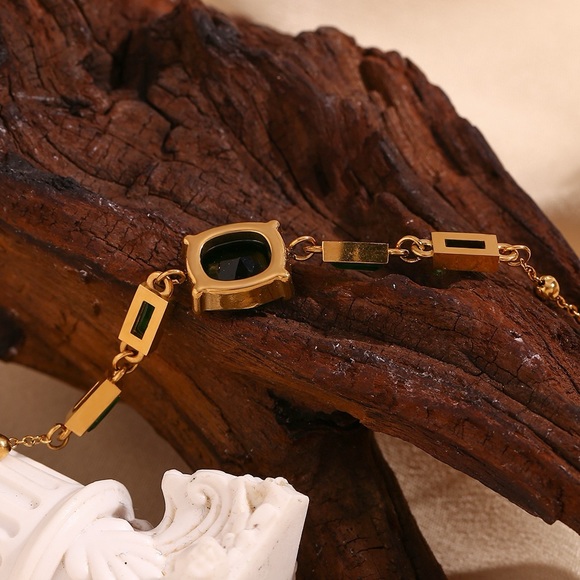 18K Gold Plated Green Emerald Cubic Zirconia Bracelet*Waterproof*Tarnish Free* - Picture 7 of 9